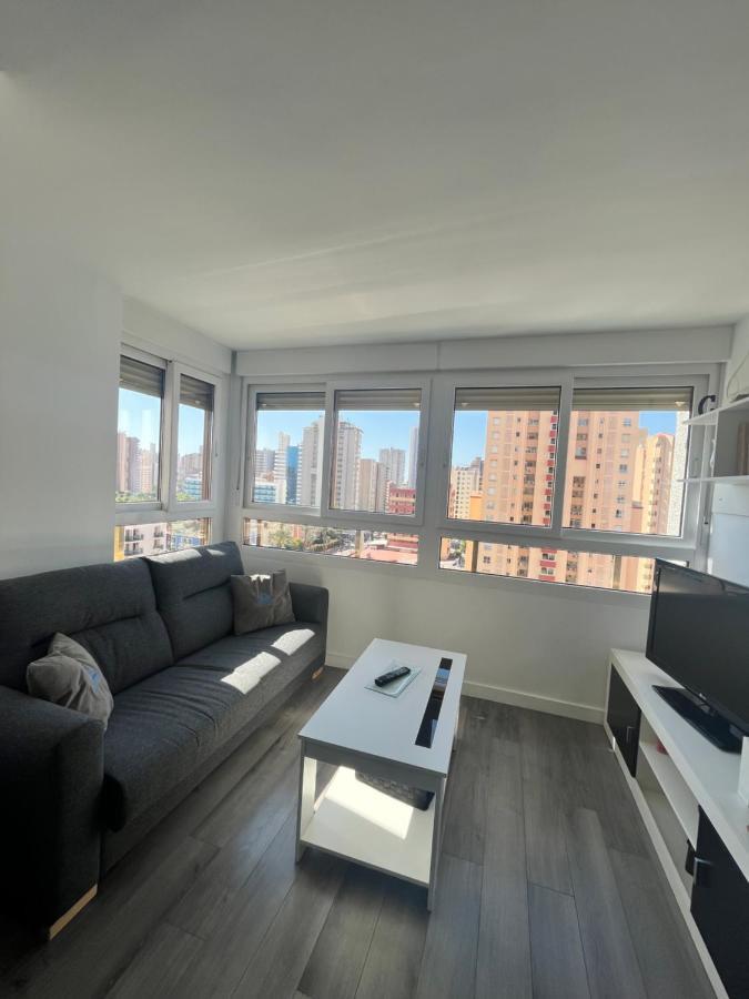 El Apartamento De Cristian Benidorm Buitenkant foto